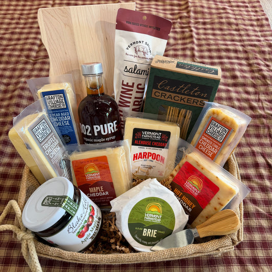 DELUXE Cheese & Charcuterie Gift Set